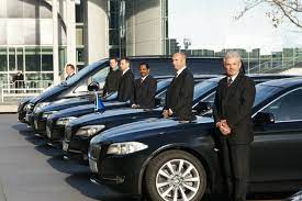 What differentiates a chauffeur from an ordinary driver is the quality of services they offer?